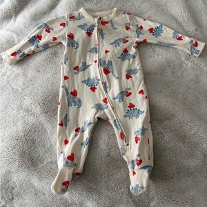 Old Navy - Dinosaur Heart Print Footie